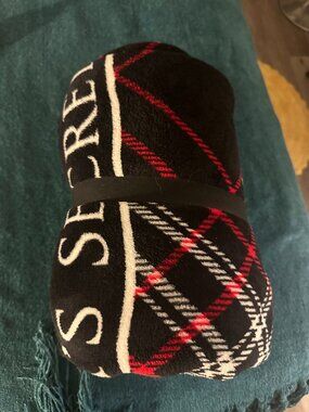 Blanket Victoria's Secret